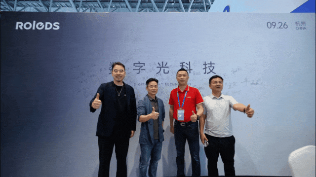 640GIF.gif